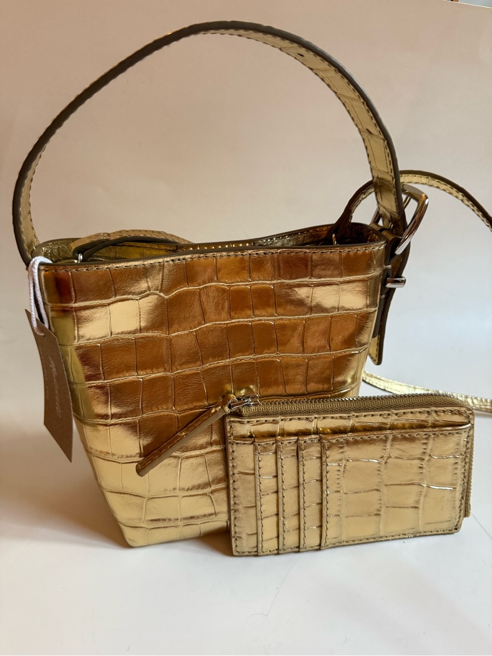 NWT Madewell Essential Micro Bucket Tote with Wallet